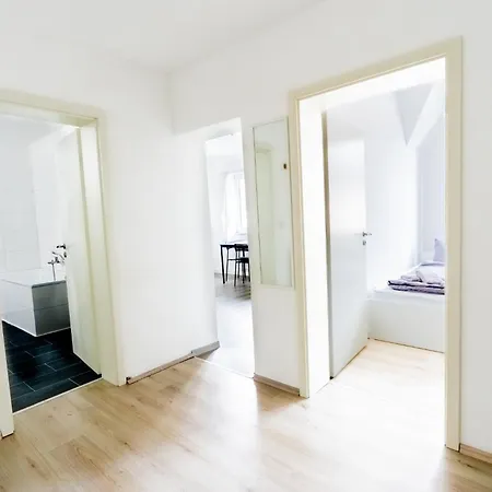 Bege Crewlodge Кастроп-Рауксель