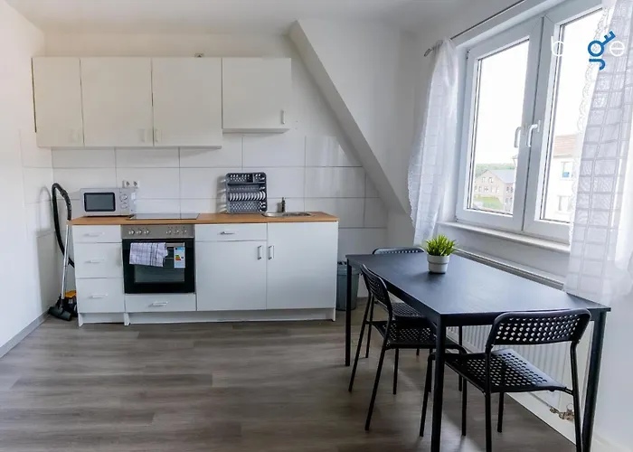 Bege Crewlodge * 卡斯特罗普-劳克塞尔